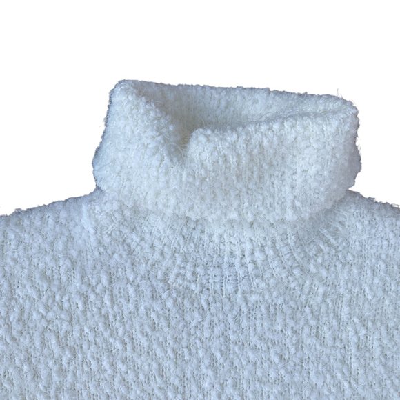 Falls Creek Cream Boucle Chunky Textured Eyelash Turtleneck Knit Sweater-L. - Picture 4 of 10